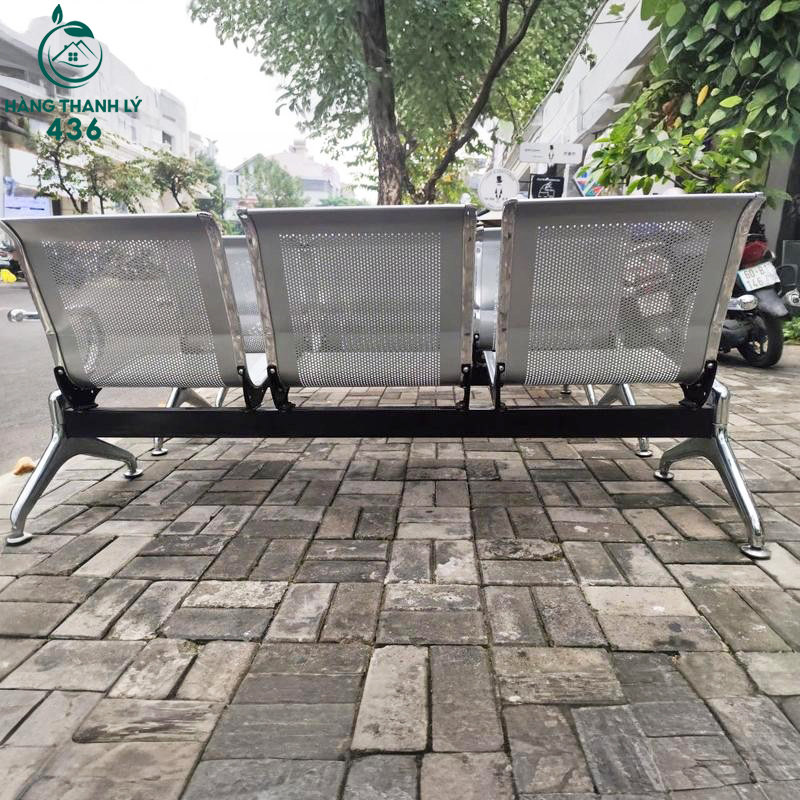 Ghế Băng Chờ Cũ Inox 3 Chỗ Ngồi Thiết Kế Đục Lỗ Thoáng Khí ghe-bang-cho-cu-inox-3-cho-ngoi-thiet-ke-duc-lo-thoang-khi-1 Ghế Băng Chờ Cũ Inox 3 Chỗ Ngồi Thiết Kế Đục Lỗ Thoáng Khí