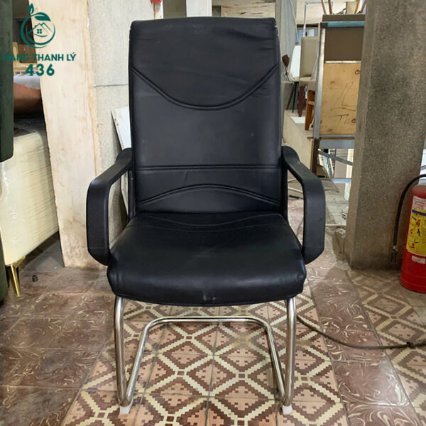 ghe chan quy cu boc da mau den sang trong 3