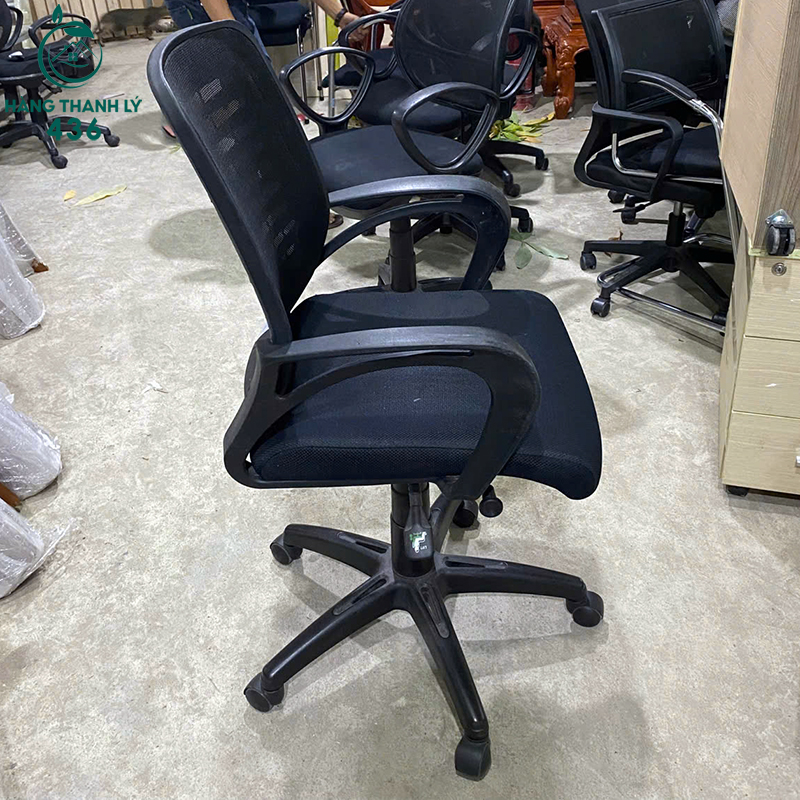 Ghế Làm Việc Cũ Lưng Lưới Thoáng Khí Màu Đen Chân Nhựa ghe-lam-viec-cu-lung-luoi-thoang-khi-mau-den-chan-nhua-1 Ghế Làm Việc Cũ Lưng Lưới Thoáng Khí Màu Đen Chân Nhựa