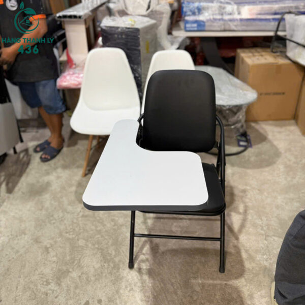 ghe lien ban cu boc da mau den sang trong 2