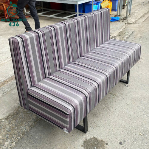 Ghế Sofa Cũ Băng Dài Vải Sọc Xám Tím Thiết Kế Đơn Giản