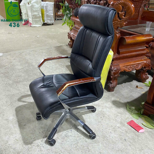 Ghế Văn Phòng Cũ Lưng Cao Bọc Da Màu Đen Có Tay Vịn Gỗ 3 Ghế Văn Phòng Cũ Lưng Cao Bọc Da Màu Đen Có Tay Vịn Gỗ