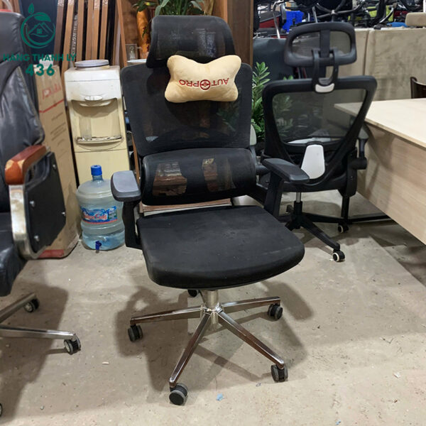 ghe-van-phong-cu-lung-cao-co-tua-dau-thoang-khi (1) ghe van phong cu lung cao co tua dau thoang khi 1