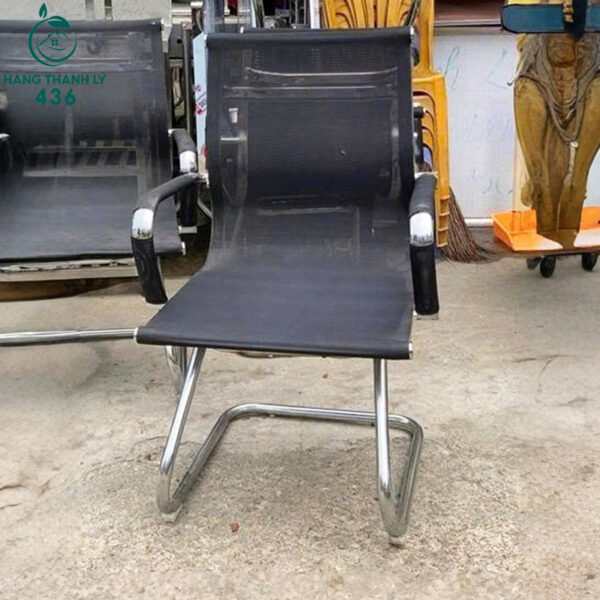 ghe van phong cu lung luoi cao chan quy