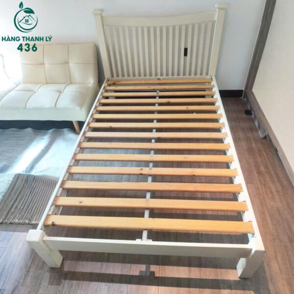 giuong ngu cu 1m2x2m kieu dang hien dai mau trang