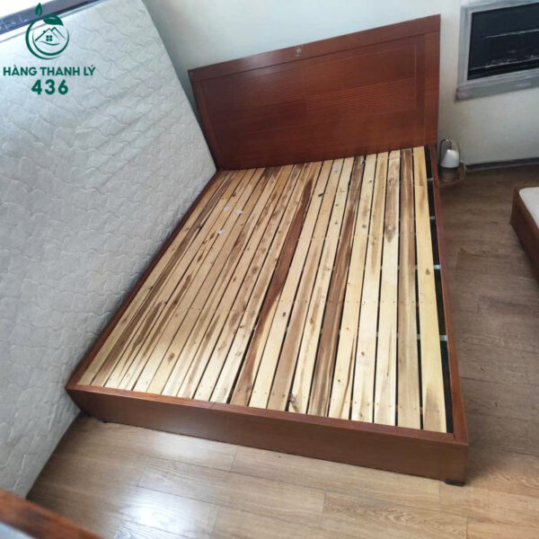 giuong ngu cu 1m6x2m van go mau nau