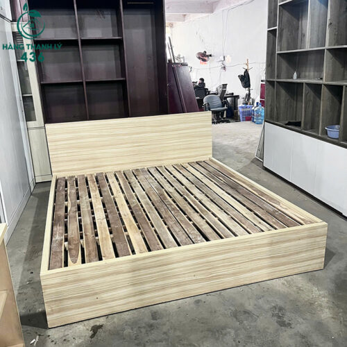 giuong ngu cu 1m8x2m co hoc keo chua do tien loi 4