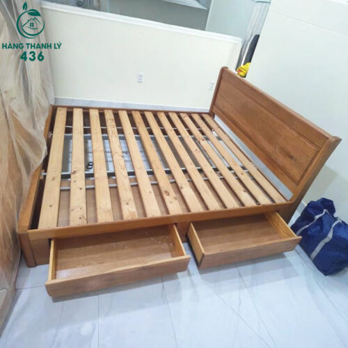 giuong ngu cu go soi 1m8x2m co hoc keo tien cat do 3