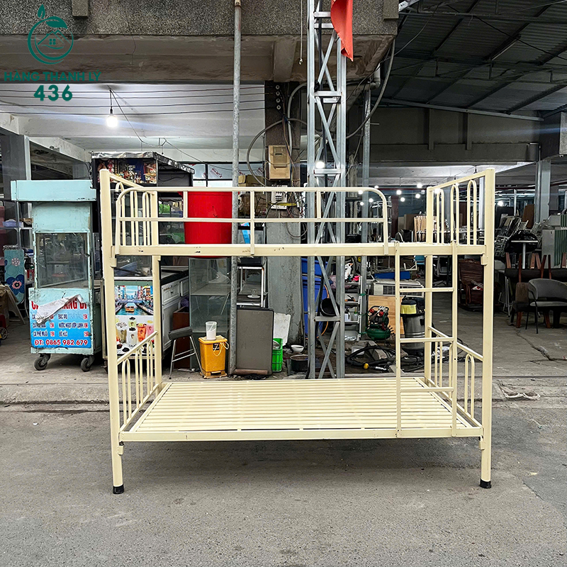Giường Sắt Cũ 1M2X2M Hai Tầng Màu Kem Nhỏ Gọn giuong-sat-cu-1m2x2m-hai-tang-mau-kem-nho-gon-1 Giường Sắt Cũ 1M2X2M Hai Tầng Màu Kem Nhỏ Gọn
