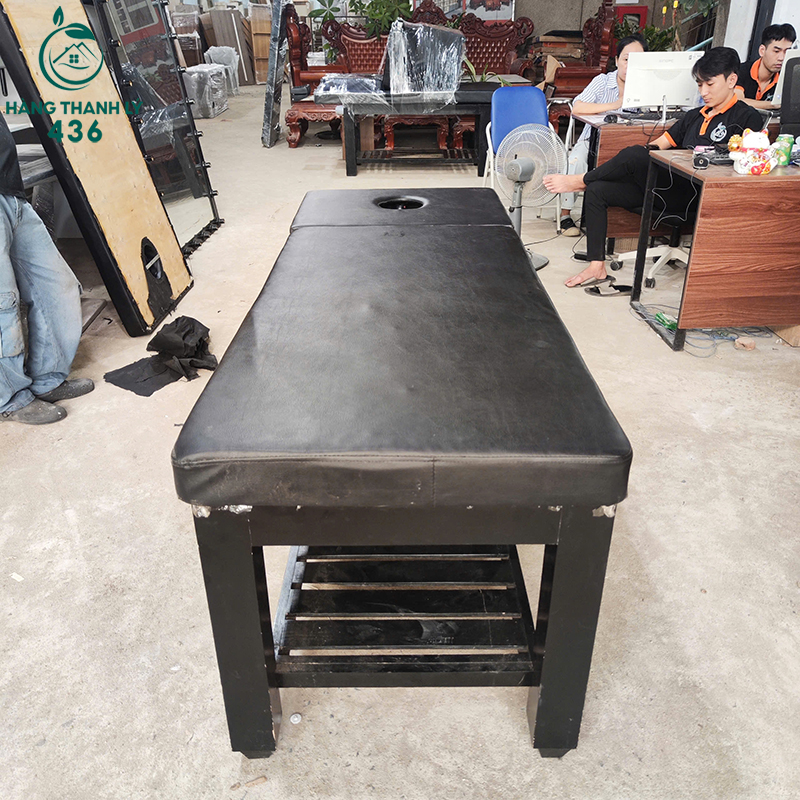 giuong-spa-cu-boc-da-mau-den-de-ve-sinh-8 Giường Spa Cũ Bọc Da Màu Đen Dễ Vệ Sinh