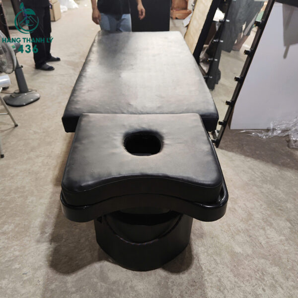 giuong spa cu boc da mau den de ve sinh mau 1 6