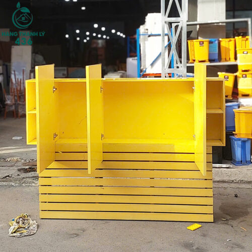 Kệ Quầy Cũ 1M8X60CMX23CM Màu Vàng Thiết Kế Đẹp Mắt 4 ke quay cu 1m8x60cmx23cm mau vang thiet ke dep mat