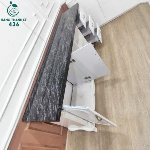 ke tivi cu mat da den chac chan sang trong 1