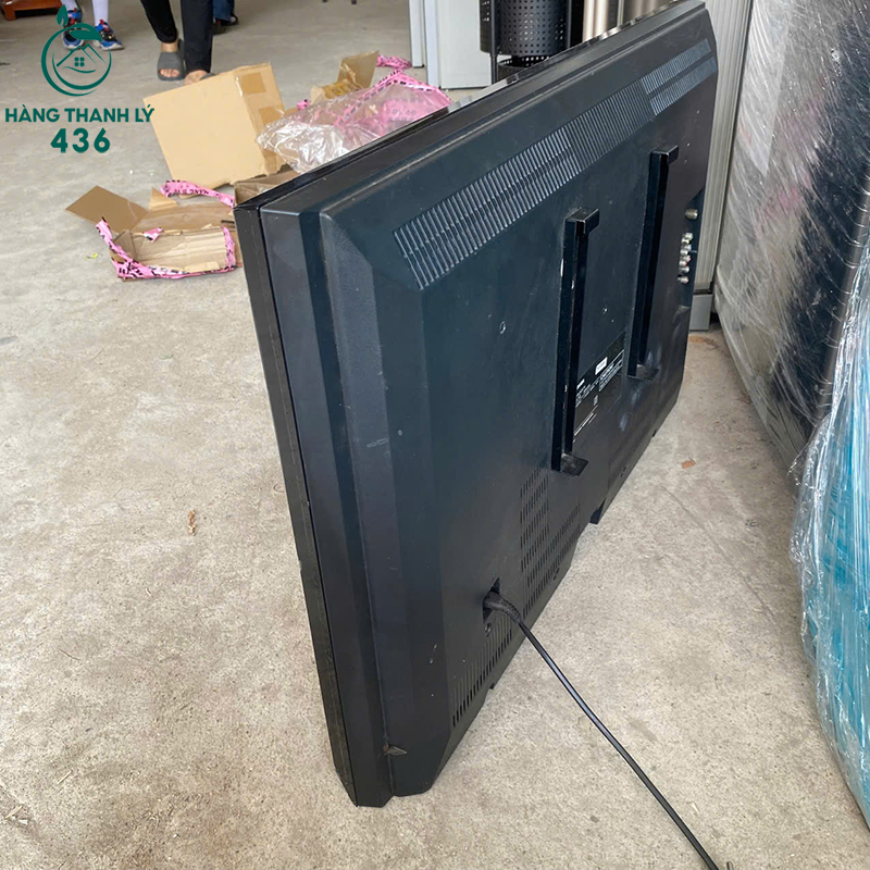 Màn Hình Tivi Cũ Toshiba 32 Inch Màu Đen man-hinh-tivi-cu-toshiba-32-inch-mau-den-3 Màn Hình Tivi Cũ Toshiba 32 Inch Màu Đen