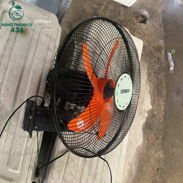 quat treo tuong senko cu canh nhua mau cam 2