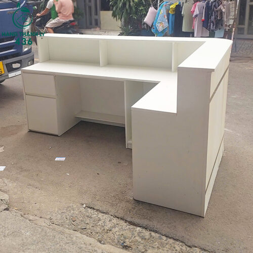 Quầy Lễ Tân Cũ 2MX1M2X1M Góc L Màu Trắng 2 quay le tan cu 2mx1m2x1m goc l mau trang 2