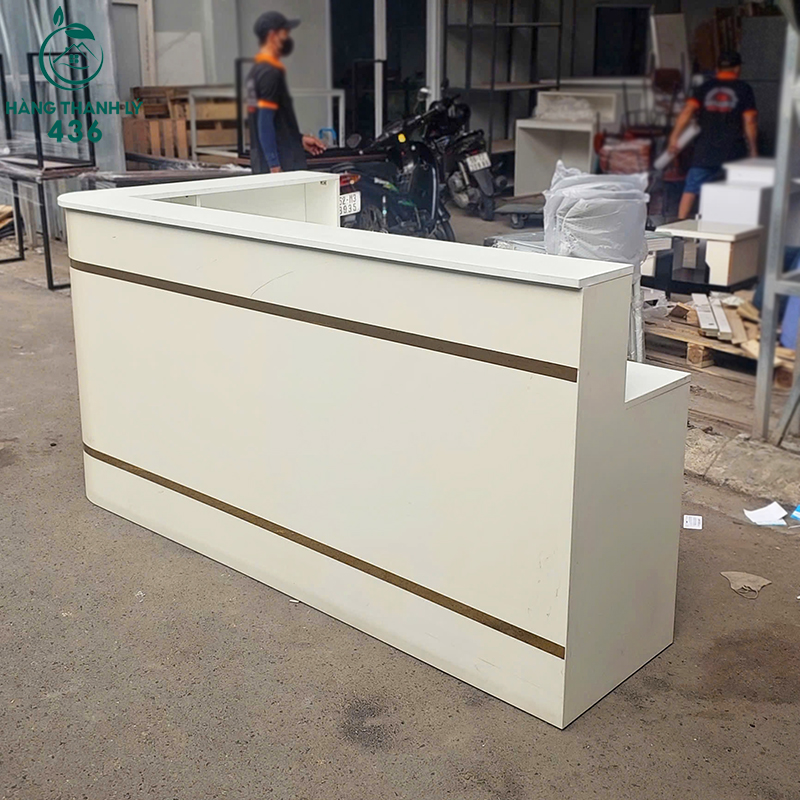 Quầy Lễ Tân Cũ 2MX1M2X1M Góc L Màu Trắng quay-le-tan-cu-2mx1m2x1m-goc-l-mau-trang-4 Quầy Lễ Tân Cũ 2MX1M2X1M Góc L Màu Trắng