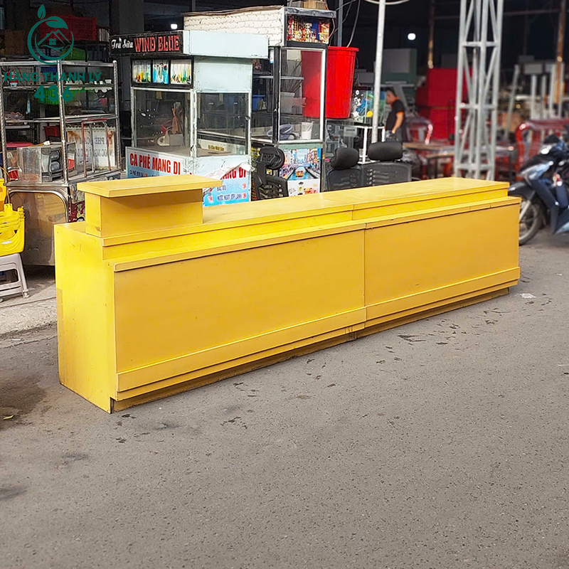 Quầy Thu Ngân Cũ 1M6X60CMX1M05 Màu Vàng Kèm Hộc Tủ quay-thu-ngan-cu-mau-vang-kem-hoc-tu-4 Quầy Thu Ngân Cũ 1M6X60CMX1M05 Màu Vàng Kèm Hộc Tủ