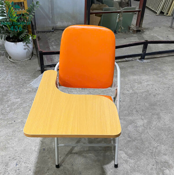 Thanh Lý Ghế Học Sinh Liền Bàn Mặt Gỗ Màu Vàng Mới 99%