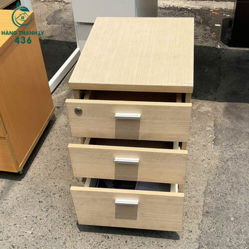 tu cabin cu mau kem 3 ngan tien loi 3