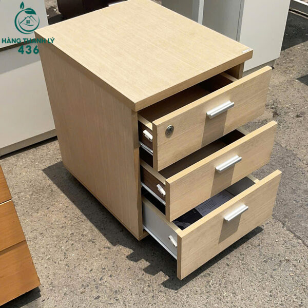 tu cabin cu mau kem 3 ngan tien loi 4