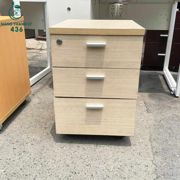 tu cabin cu mau kem 3 ngan tien loi 6