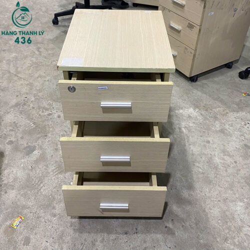 Tủ Cabin Cũ Màu Kem 3 Ngăn Tiện Lợi 2 Tủ Cabin Cũ Màu Vân Gỗ Tiện Lợi Bánh Xe Di Chuyển
