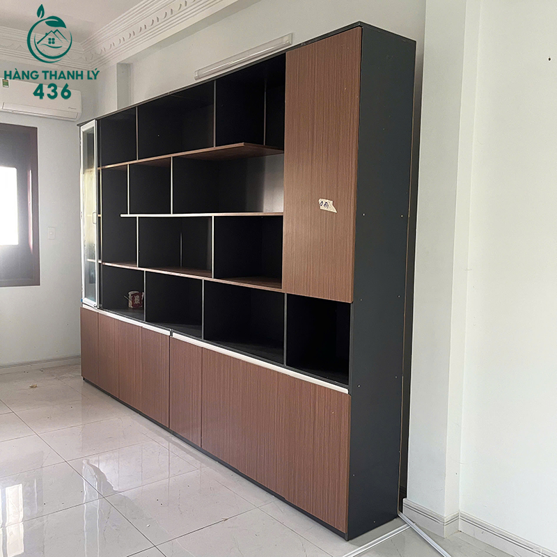 Tủ Hồ Sơ Cũ 2M4X3M5 Màu Nâu Đen Kết Hợp Kệ Trang Trí tu-ho-so-cu-2m4x3m5-mau-nau-den-ket-hop-ke-trang-tri-2 Tủ Hồ Sơ Cũ 2M4X3M5 Màu Nâu Đen Kết Hợp Kệ Trang Trí
