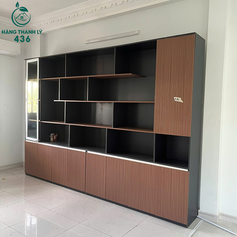 Tủ Hồ Sơ Cũ 2M4X3M5 Màu Nâu Đen Kết Hợp Kệ Trang Trí tu-ho-so-cu-2m4x3m5-mau-nau-den-ket-hop-ke-trang-tri-3 Tủ Hồ Sơ Cũ 2M4X3M5 Màu Nâu Đen Kết Hợp Kệ Trang Trí