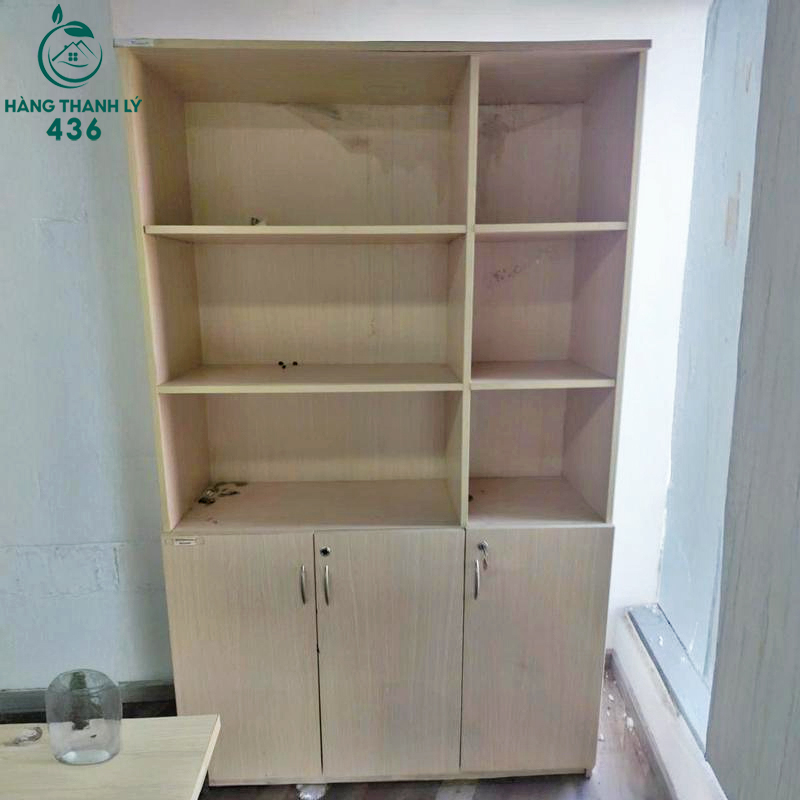 Tủ Hồ Sơ Cũ Có Ba Cánh Đóng Kín Phía Dưới Đảm Bảo Riêng Tư tu-ho-so-cu-co-ba-canh-dong-kin-phia-duoi-dam-bao-rieng-tu Tủ Hồ Sơ Cũ Có Ba Cánh Đóng Kín Phía Dưới Đảm Bảo Riêng Tư