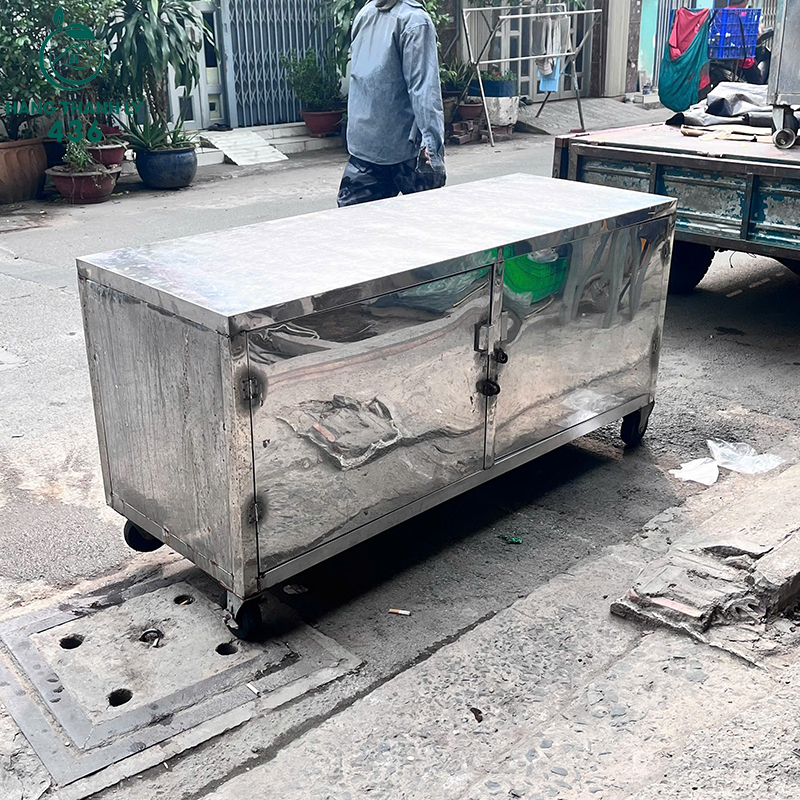 Tủ Inox Cũ 1M6X60CMX80CM 2 Cánh Có Bánh Xe Di Chuyển tu-inox-cu-1m6x60cmx80cm-2-canh-co-banh-xe-di-chuyen-1 Tủ Inox Cũ 1M6X60CMX80CM 2 Cánh Có Bánh Xe Di Chuyển