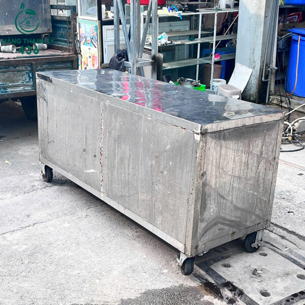 tu-inox-cu-1m6x60cmx80cm-2-canh-co-banh-xe-di-chuyen (2) tu inox cu 1m6x60cmx80cm 2 canh co banh xe di chuyen 2