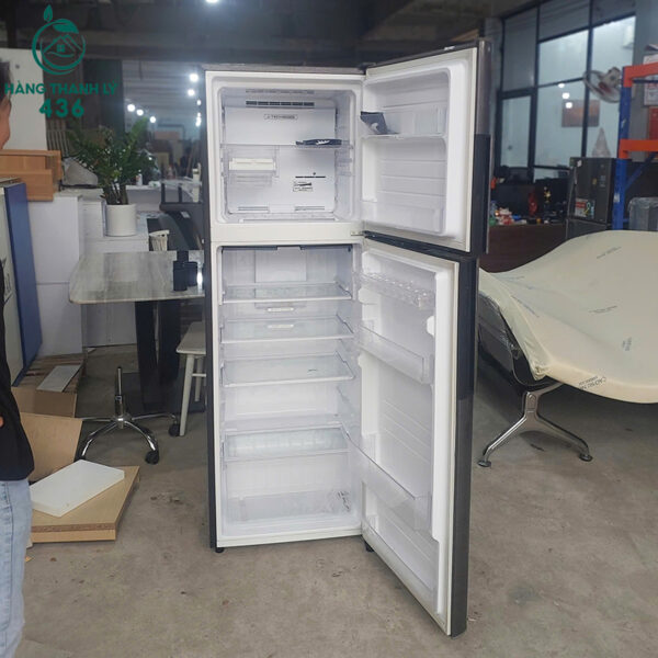 tu-lanh-cu-sharp-inverter-mau-xam-den-dung-tich-lon-2-canh (4) tu lanh cu sharp inverter mau xam den dung tich lon 2 canh 4