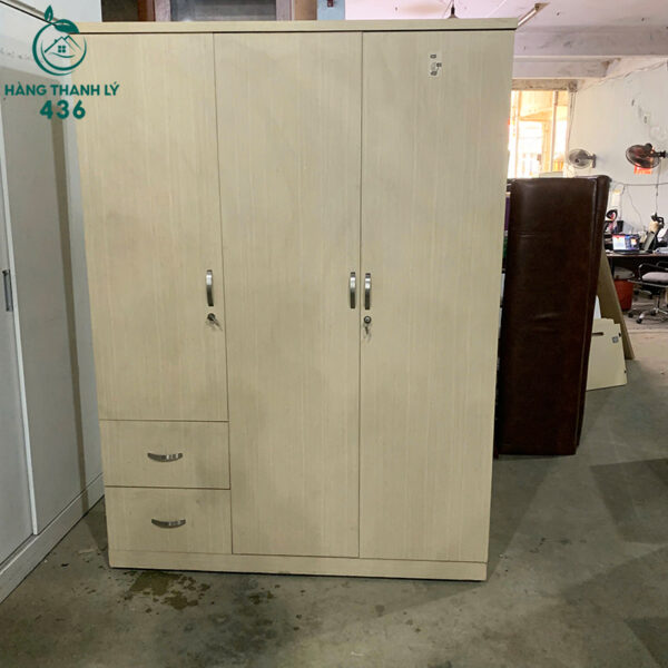 tu quan ao cu 1m4x1m9x50cm kem ngan ke chia do gon gang 3 1