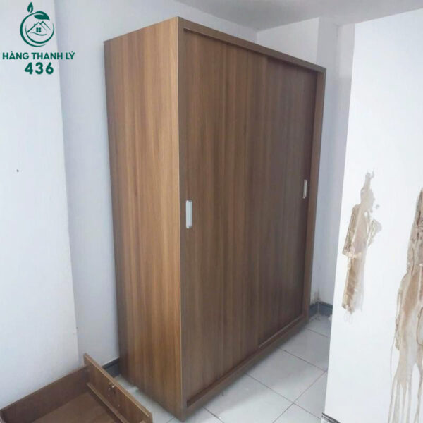 tu quan ao cu 1m4x2m cua lua tiet kiem dien tich 1