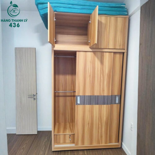 Tủ Quần Áo Cũ Cửa Lùa Màu Vân Gỗ Sáng Sang Trọng 3 Tủ Quần Áo Cũ Cửa Lùa Màu Vân Gỗ Sáng Sang Trọng