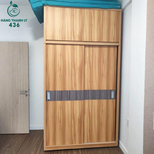 Tủ Quần Áo Cũ Cửa Lùa Màu Vân Gỗ Sáng Sang Trọng