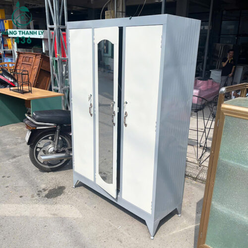 tu sat quan ao cu 1m15x1m8x45cm co canh guong soi tien dung 2