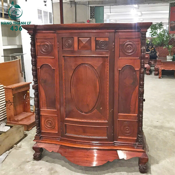 Tủ Thờ Cũ 1M3X1M5 Gỗ Nâu Đỏ Phong Cách Cổ Điển