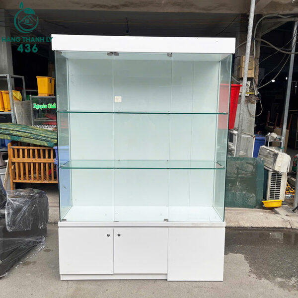 tu trung bay kinh cu 1m45x2m1x45cm khung trang gon gang 2