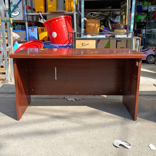 Bàn Giám Đốc Cũ 1M4X70CMX75CM Gỗ Màu Nâu 2 ban giam doc cu 1m4x70cmx75cm go mau nau 4