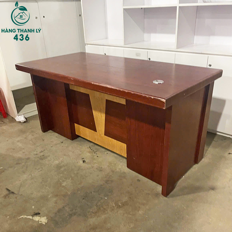 ban-giam-doc-cu-1m6x80cmx75cm-co-hoc-tu-va-ngan-keo-2-1 Bàn Giám Đốc Hoà Phát Cũ 1M6X80CMX75CM Có Hộc Tủ Và Ngăn Kéo