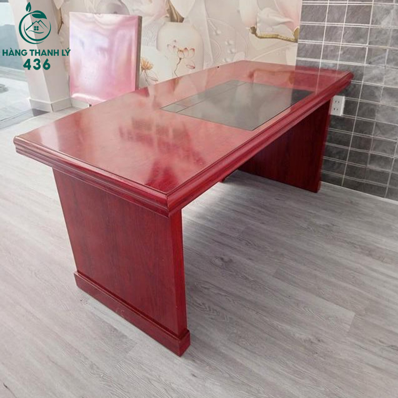 Bàn Giám Đốc Cũ Gỗ Đỏ Sang Trọng ban-giam-doc-cu-go-do-sang-trong-1 Bàn Giám Đốc Cũ Gỗ Đỏ Sang Trọng