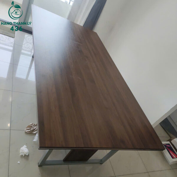 Bàn Họp Cũ 1M2X2M4X75CM Mặt Gỗ Vân Nâu Sang
