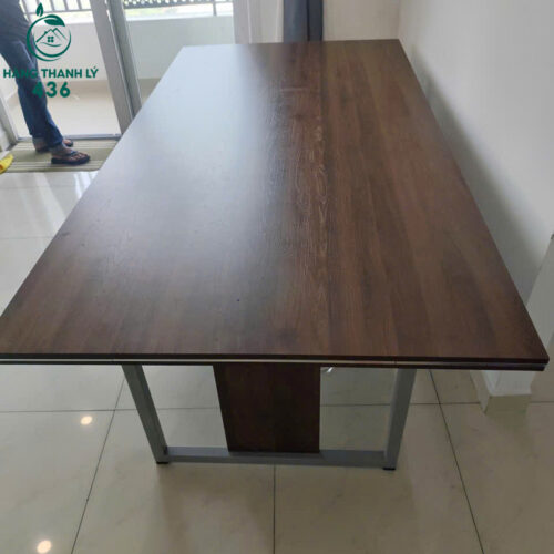 Bàn Họp Cũ 1M2X2M4X75CM Mặt Gỗ Vân Nâu Sang