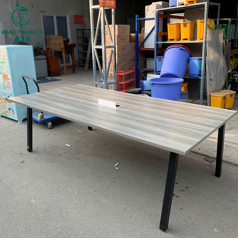 Bàn Họp Cũ 2M4X1M2 Mặt Gỗ Vân Xám Có Lỗ Đi Dây Gọn Gàng ban-hop-cu-2m4x1m2-mat-go-van-xam-co-lo-di-day-gon-gang-3 Bàn Họp Cũ 2M4X1M2 Mặt Gỗ Vân Xám Có Lỗ Đi Dây Gọn Gàng