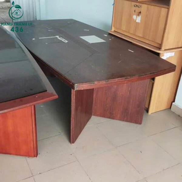 ban hop van phong cu go nau dung cho phong hop lon