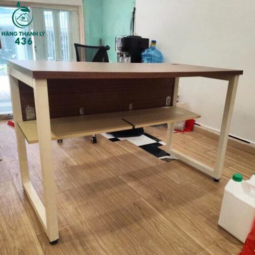 Bàn Làm Việc Cũ 1M2X60CMX75CM Vân Gỗ Nâu Chân Chữ U 3 ban lam viec cu 1m2x60cmx75cm van go nau chan chu u 3