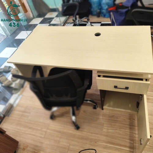 ban lam viec cu 1m2x60cmx75cm van go sang kem hoc tu 1