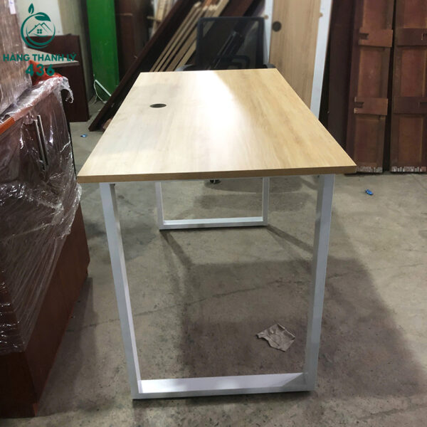 Bàn Làm Việc Cũ 1M2X6CM Mặt Gỗ Vân Sáng Chân Sắt
